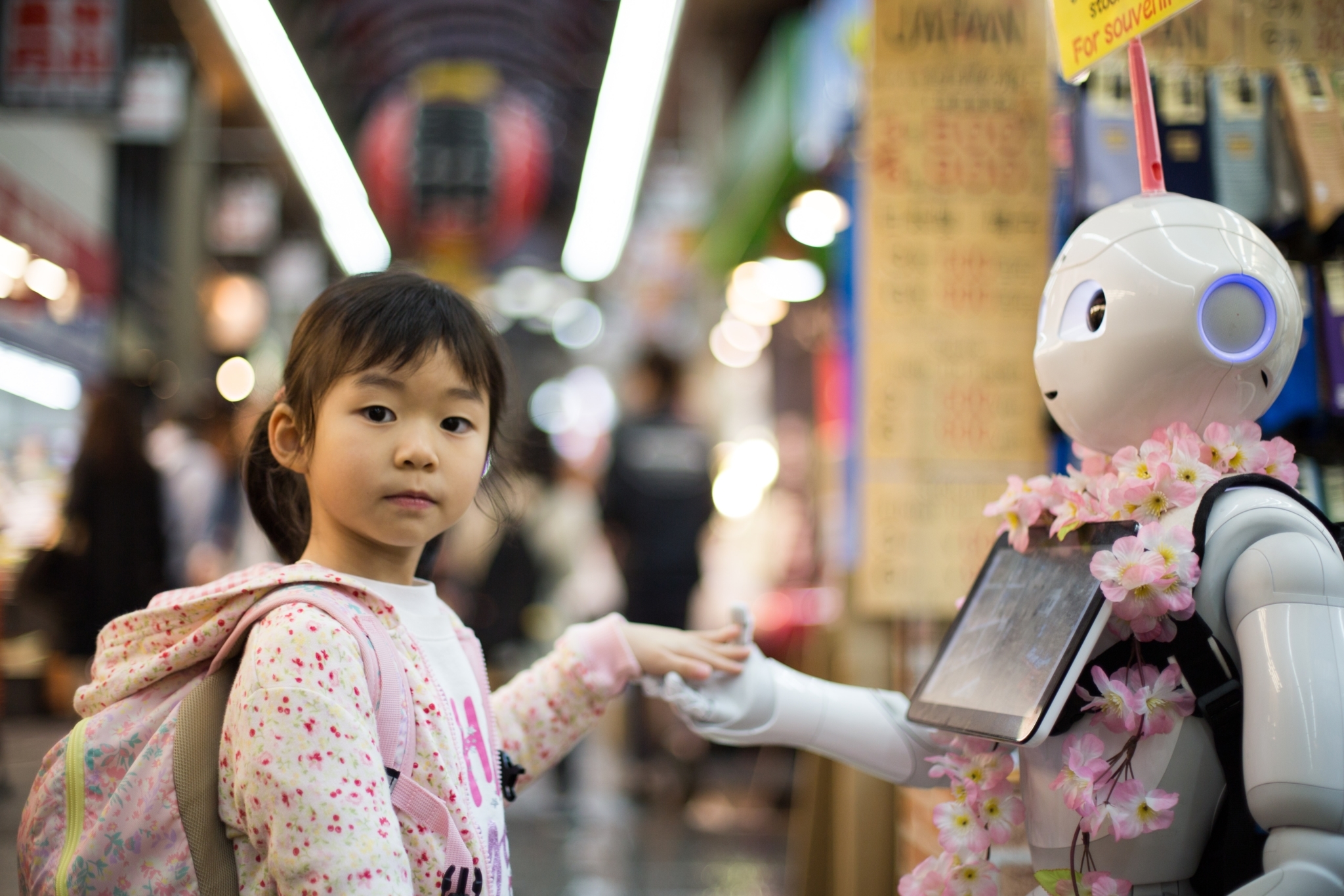 The Future of Salespeople: Humans VS Robots